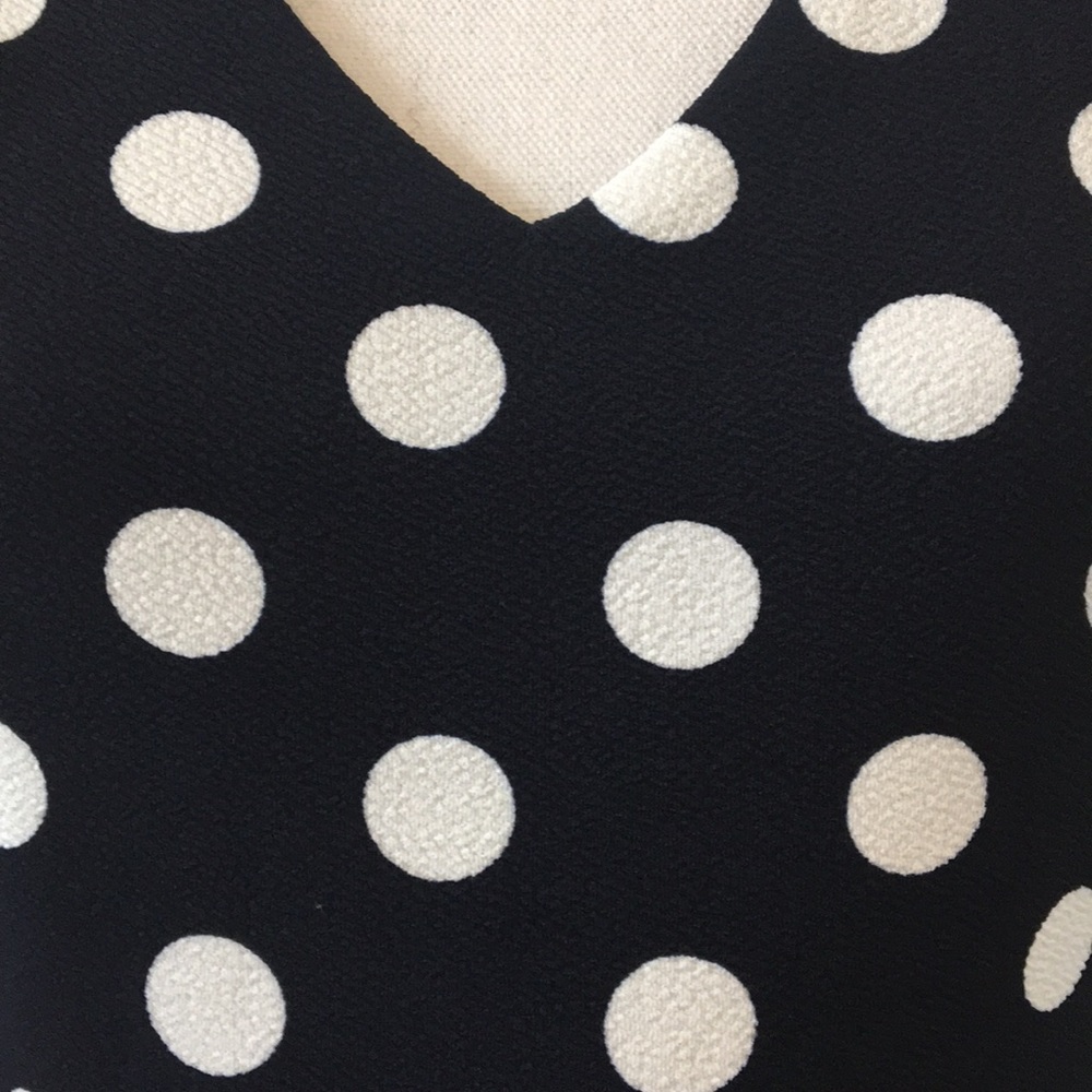 Polka Dot V-Neck Maternity Dress - Picture 7 of 8